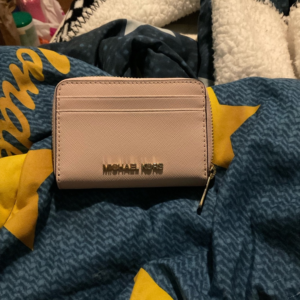 Michael Kors Jet Set Travel Card Holder.